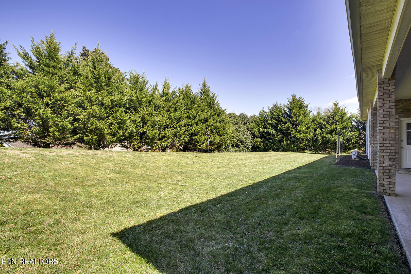 Loudon, Tennessee 37774, United States, 3 Bedrooms Bedrooms, ,3 BathroomsBathrooms,Residential,Active,84736