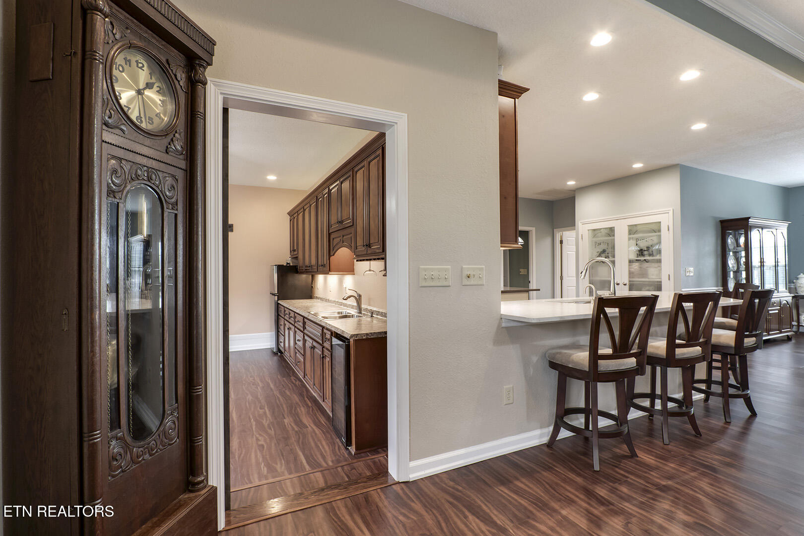 Loudon, Tennessee 37774, United States, 3 Bedrooms Bedrooms, ,3 BathroomsBathrooms,Residential,Active,84736