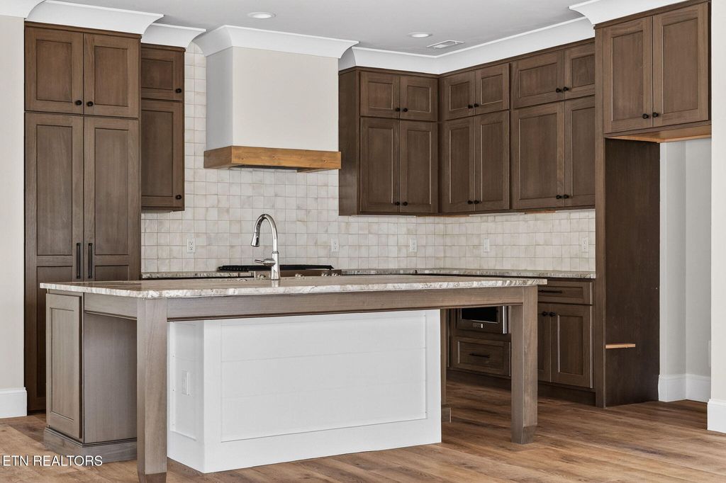 Photo of 134 Maple Ridge Drive, Fairfield Glade, TN 38558 (MLS # 1325702)