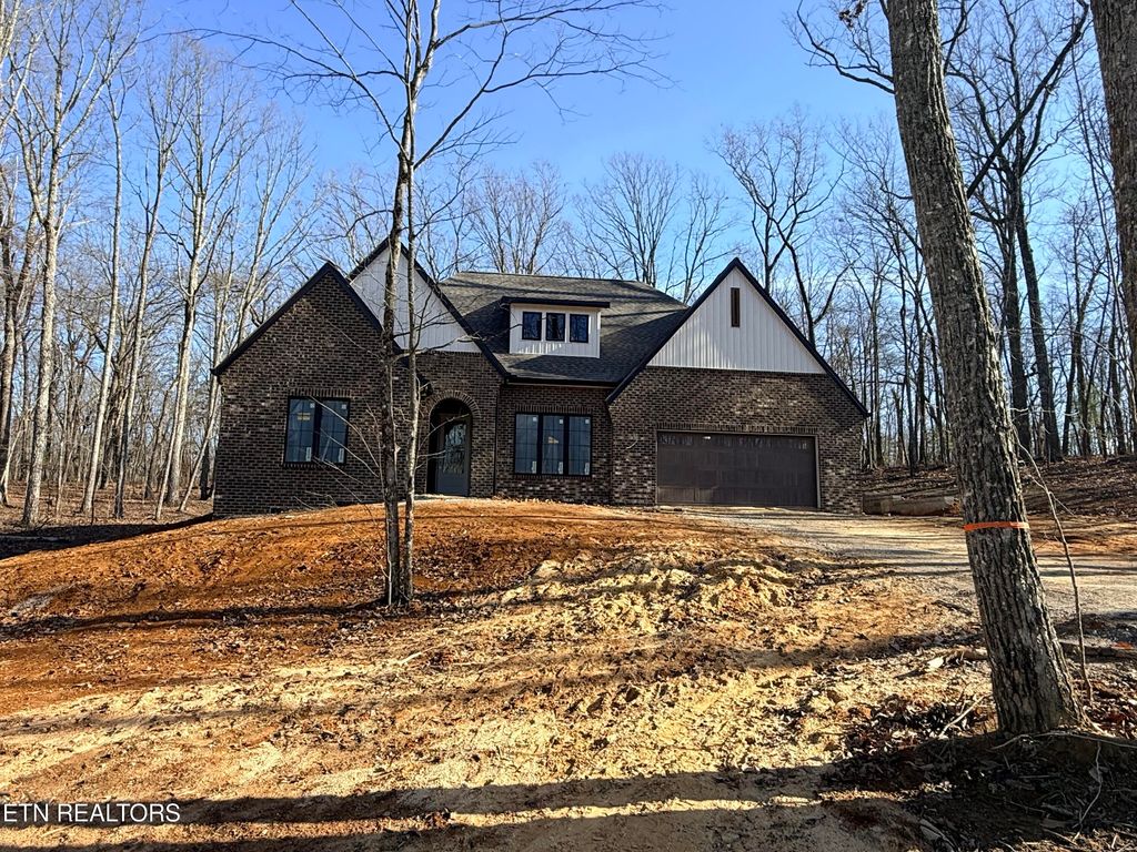 Photo of 134 Maple Ridge Drive, Crossville, TN 38558 (MLS # 1325702)
