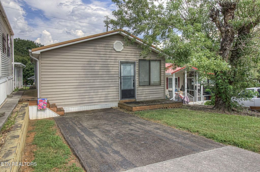 Photo of 1019 Kildee St, Townsend, TN 37882 (MLS # 1312962)