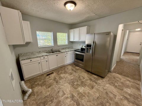 Tiny photo for 120 Pickering St, Knoxville, TN 37914 (MLS # 1355602)