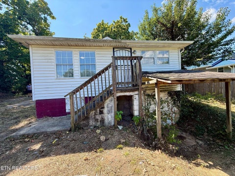 Tiny photo for 120 Pickering St, Knoxville, TN 37914 (MLS # 1355602)