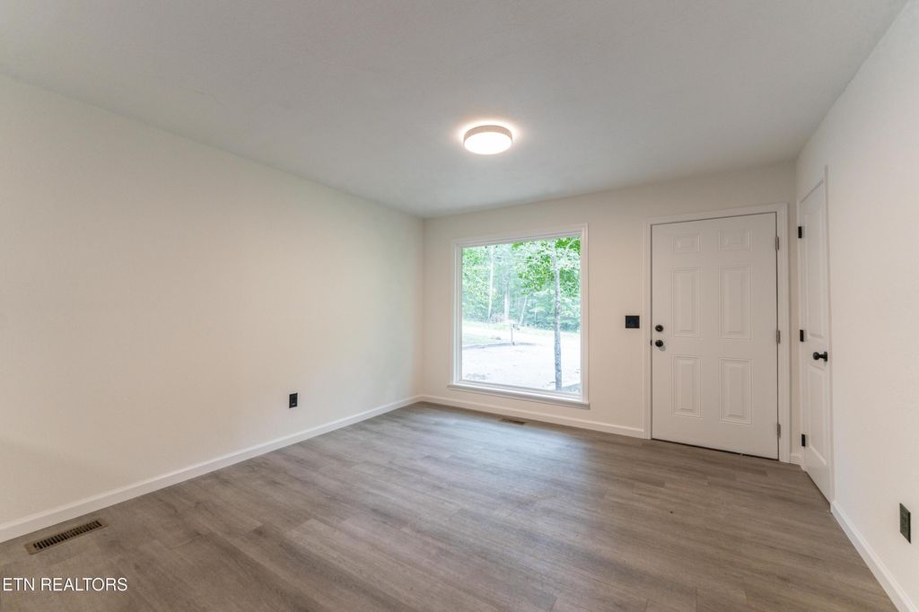 Photo of 316 Kerrigan Rd, Crossville, TN 38555 (MLS # 1310793)
