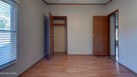 Tiny photo for 135 Blazer St, Newport, TN 37821 (MLS # 1321677)