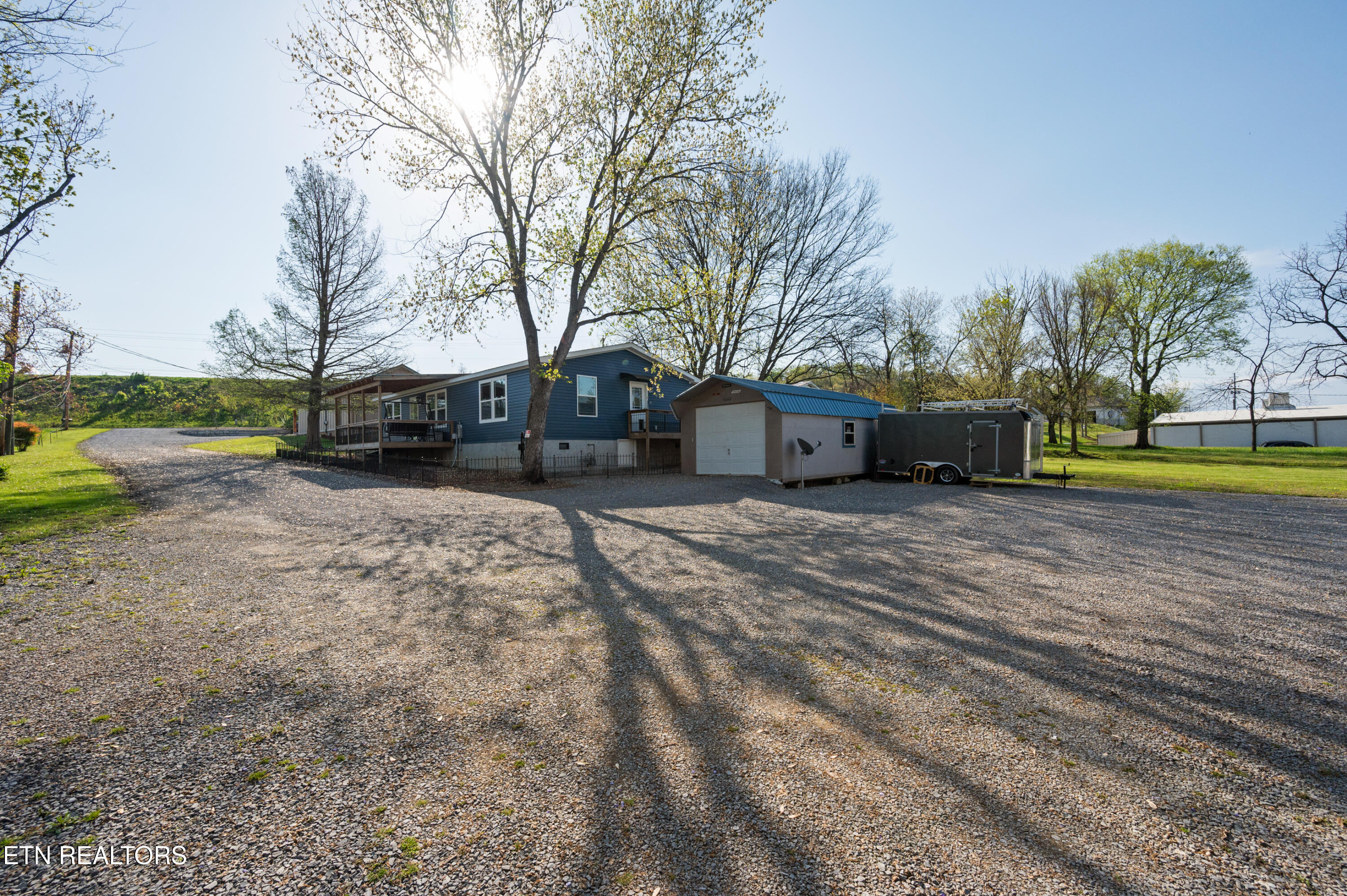 648 Old Douglas Dam Rd