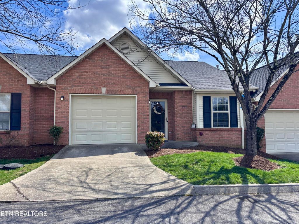 Photo of 3754 Tilbury Way, Knoxville, TN 37921 (MLS # 1331752)