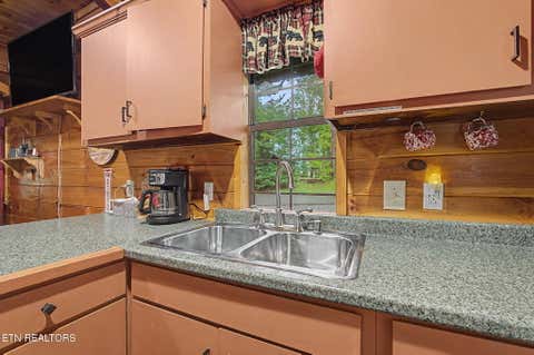 Tiny photo for 1128 Ridgefield Drive, Sevierville, TN 37876 (MLS # 1350074)