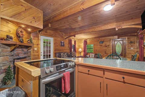 Tiny photo for 1128 Ridgefield Drive, Sevierville, TN 37876 (MLS # 1350074)