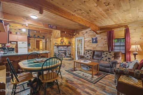 Tiny photo for 1128 Ridgefield Drive, Sevierville, TN 37876 (MLS # 1350074)