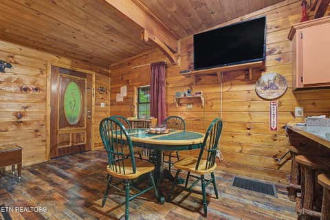 Tiny photo for 1128 Ridgefield Drive, Sevierville, TN 37876 (MLS # 1350074)