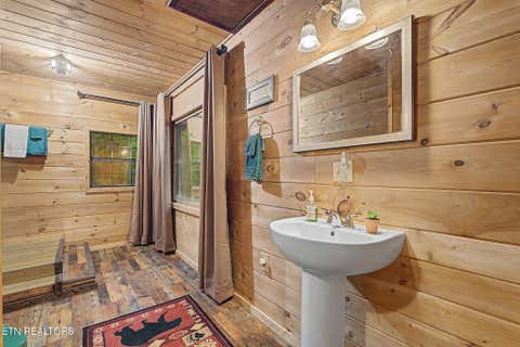 Tiny photo for 1128 Ridgefield Drive, Sevierville, TN 37876 (MLS # 1350074)