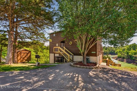 Photo of 2350 Kerr Rd, Sevierville, TN 37876 (MLS # 1340401)