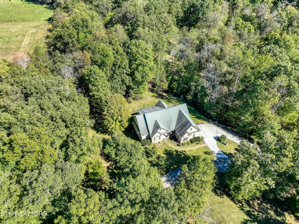 Photo of 4529 Glennora Drive, Walland, TN 37886 (MLS # 1292855)