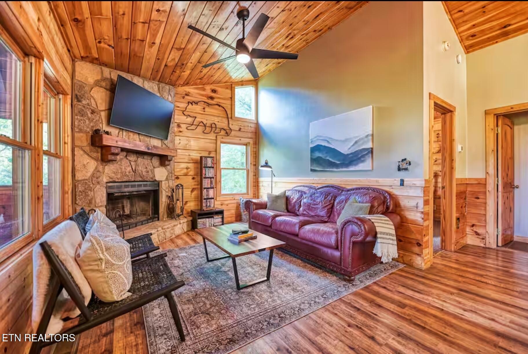 1227 Bear Paw Ridge Way