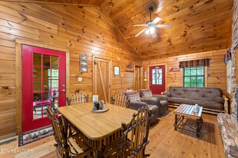 Tiny photo for 3420 No Business Way Way, Sevierville, TN 37876 (MLS # 1359269)
