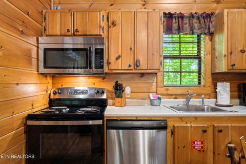 Tiny photo for 3420 No Business Way Way, Sevierville, TN 37876 (MLS # 1359269)