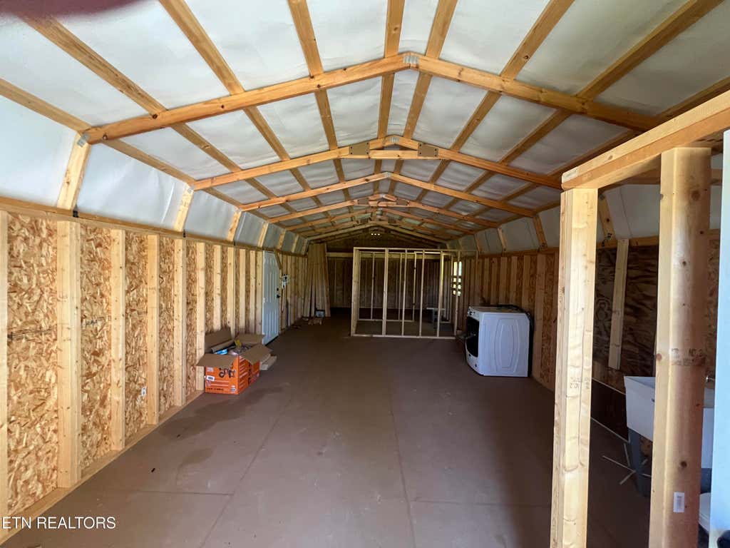 Photo of 114 E C Noe Rd, Oliver Springs, TN 37840 (MLS # 1338376)