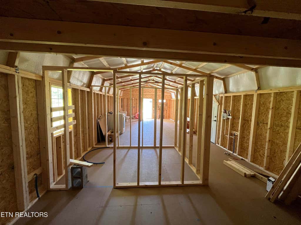 Photo of 114 E C Noe Rd, Oliver Springs, TN 37840 (MLS # 1338376)