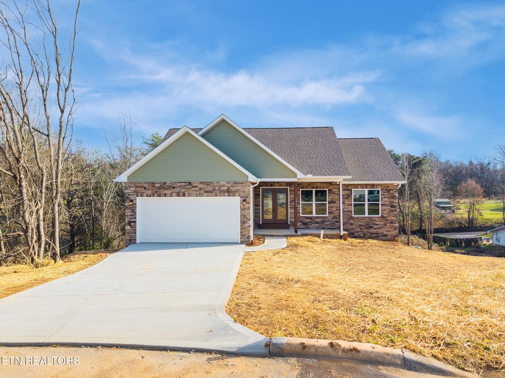 Photo of 3215 Harrington Court, Maryville, TN 37803 (MLS # 1324495)