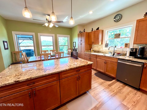Tiny photo for 706 Fairgarden Circle, Sevierville, TN 37876 (MLS # 1346125)