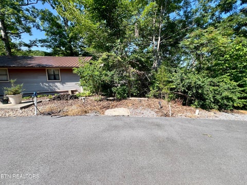 Tiny photo for 706 Fairgarden Circle, Sevierville, TN 37876 (MLS # 1346125)