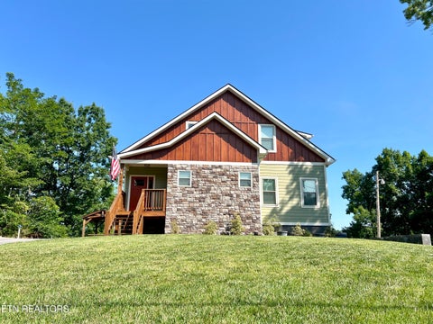 Tiny photo for 706 Fairgarden Circle, Sevierville, TN 37876 (MLS # 1346125)