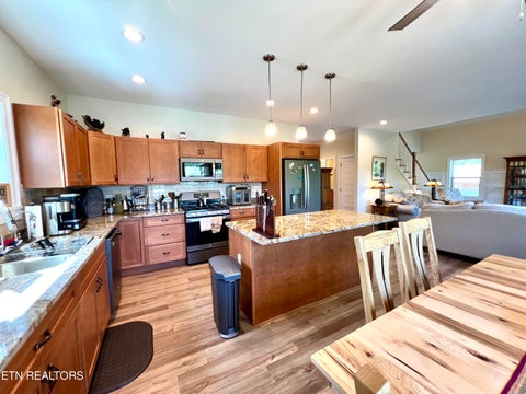 Tiny photo for 706 Fairgarden Circle, Sevierville, TN 37876 (MLS # 1346125)