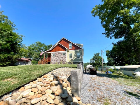 Tiny photo for 706 Fairgarden Circle, Sevierville, TN 37876 (MLS # 1346125)