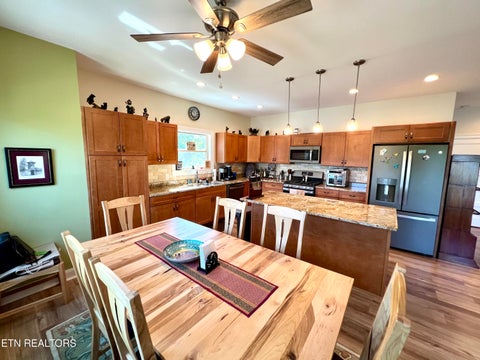 Tiny photo for 706 Fairgarden Circle, Sevierville, TN 37876 (MLS # 1346125)