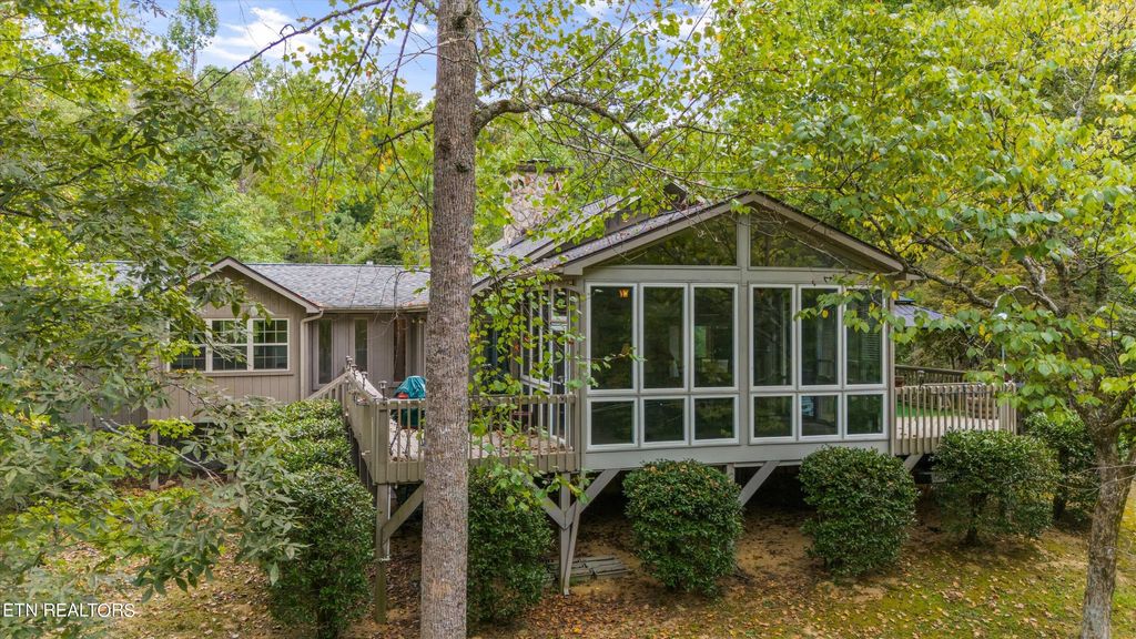 Photo of 316 Laurel Valley Rd, Townsend, TN 37882 (MLS # 1276926)