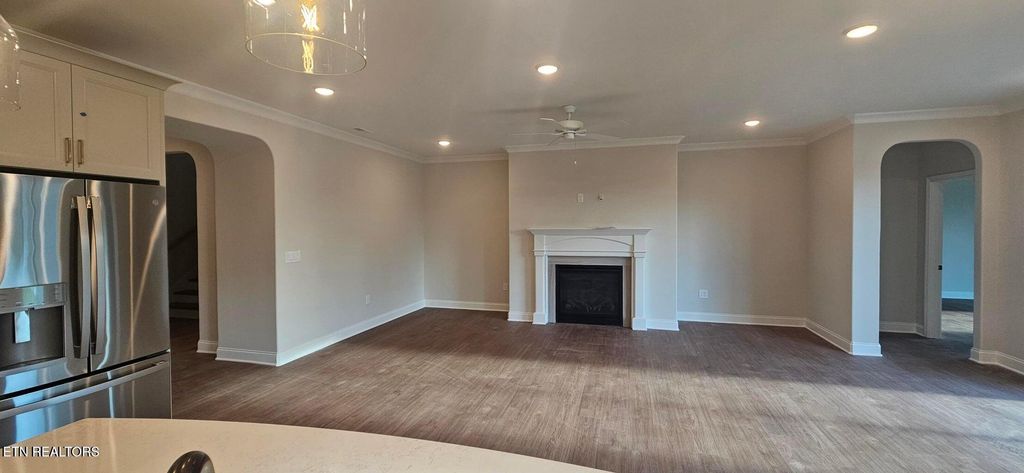 Photo of 173 Honeysuckle Drive, Lenoir City, TN 37771 (MLS # 1339202)