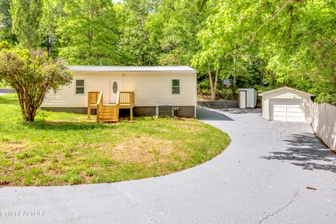 Photo of 601 Carrie Circle, Strawberry Plains, TN 37871 (MLS # 1340620)