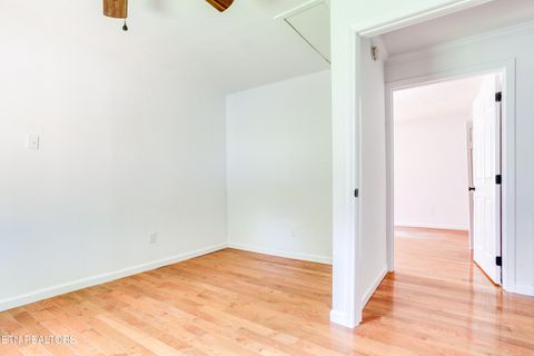 Tiny photo for 601 Carrie Circle, Strawberry Plains, TN 37871 (MLS # 1340620)