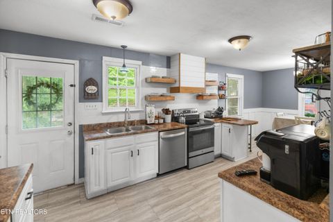 Tiny photo for 1302 Irwin Drive, Powell, TN 37849 (MLS # 1342599)