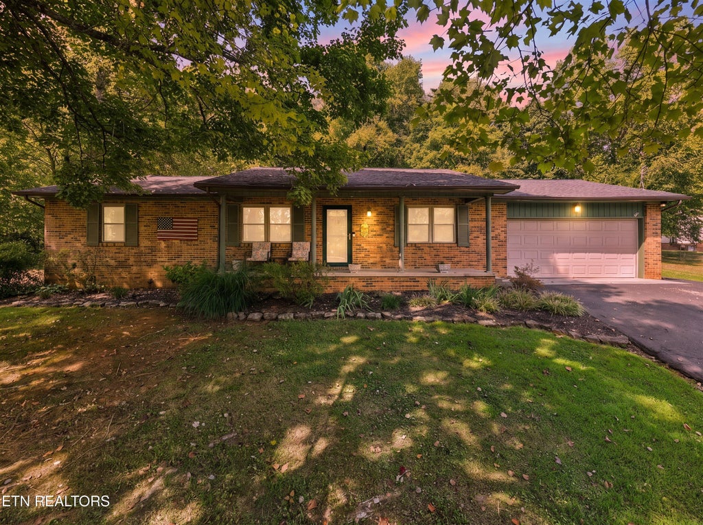 Photo of 4505 Mellowood Circle, Knoxville, TN 37920 (MLS # 1355990)