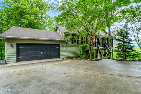 Tiny photo for 620 Hawk View Drive, Townsend, TN 37882 (MLS # 1344669)