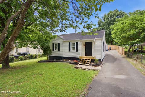 Tiny photo for 2511 Greenfield Lane, Knoxville, TN 37917 (MLS # 1345687)