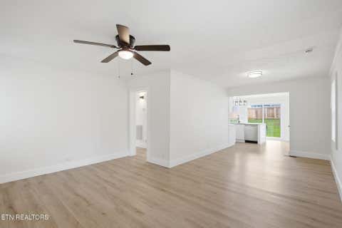 Tiny photo for 2511 Greenfield Lane, Knoxville, TN 37917 (MLS # 1345687)