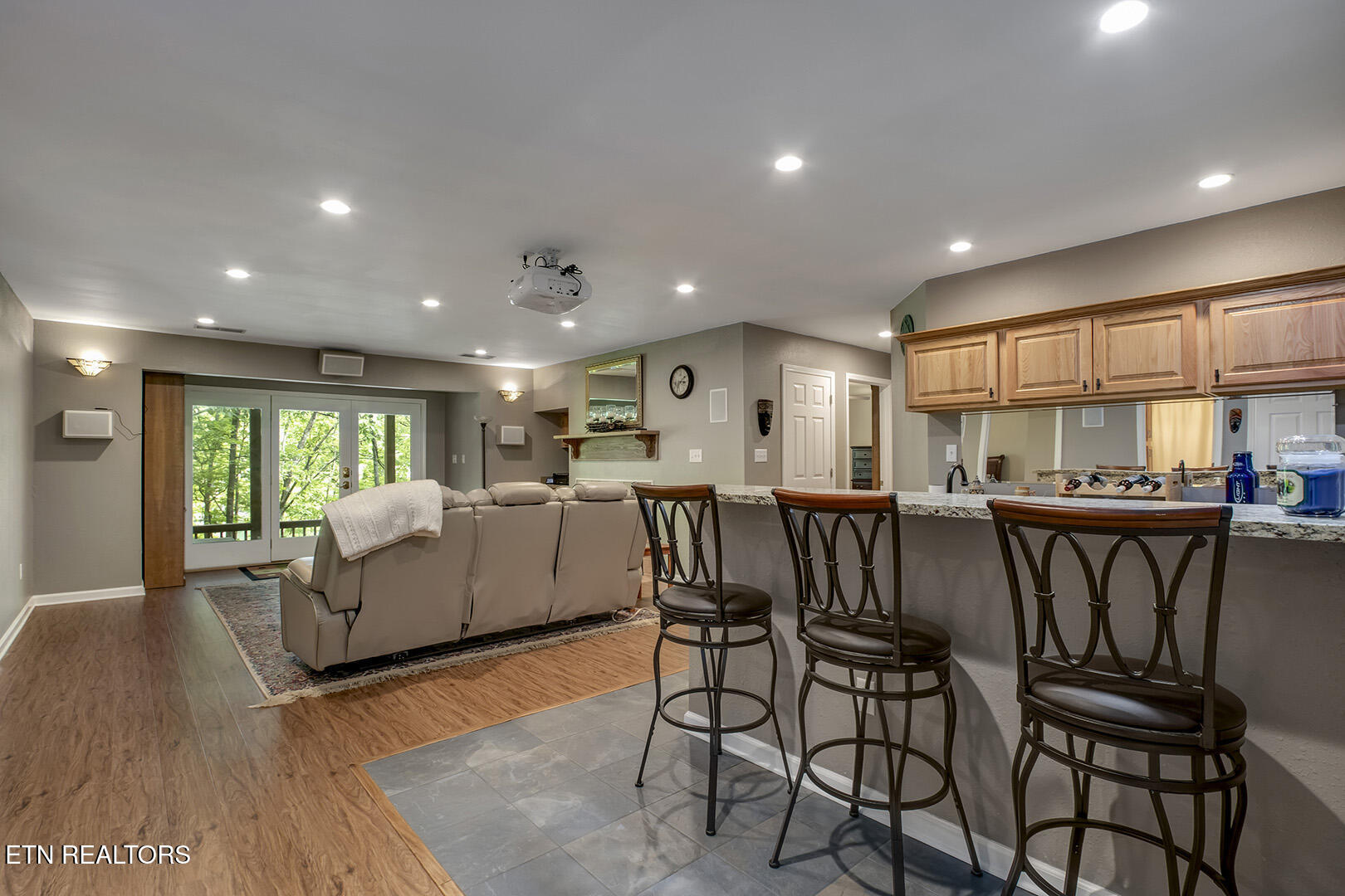 Loudon, Tennessee 37774, United States, 3 Bedrooms Bedrooms, ,3 BathroomsBathrooms,Residential,Active,130894