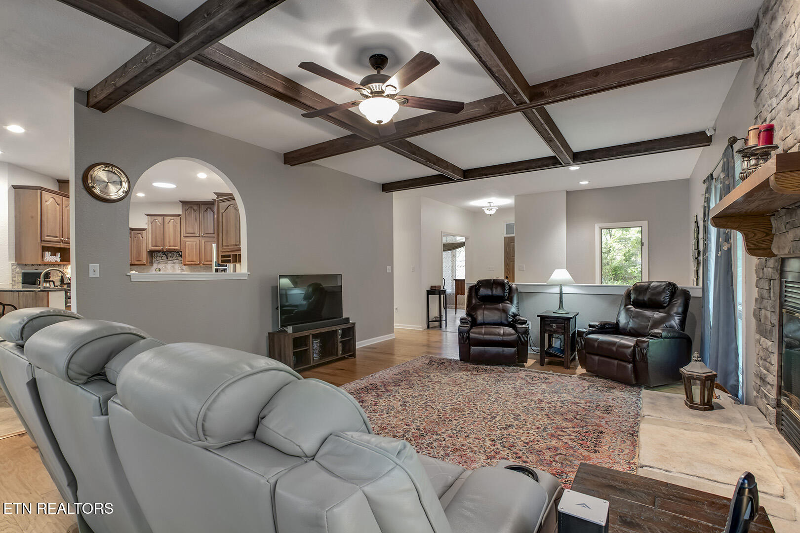 Loudon, Tennessee 37774, United States, 3 Bedrooms Bedrooms, ,3 BathroomsBathrooms,Residential,Active,130894