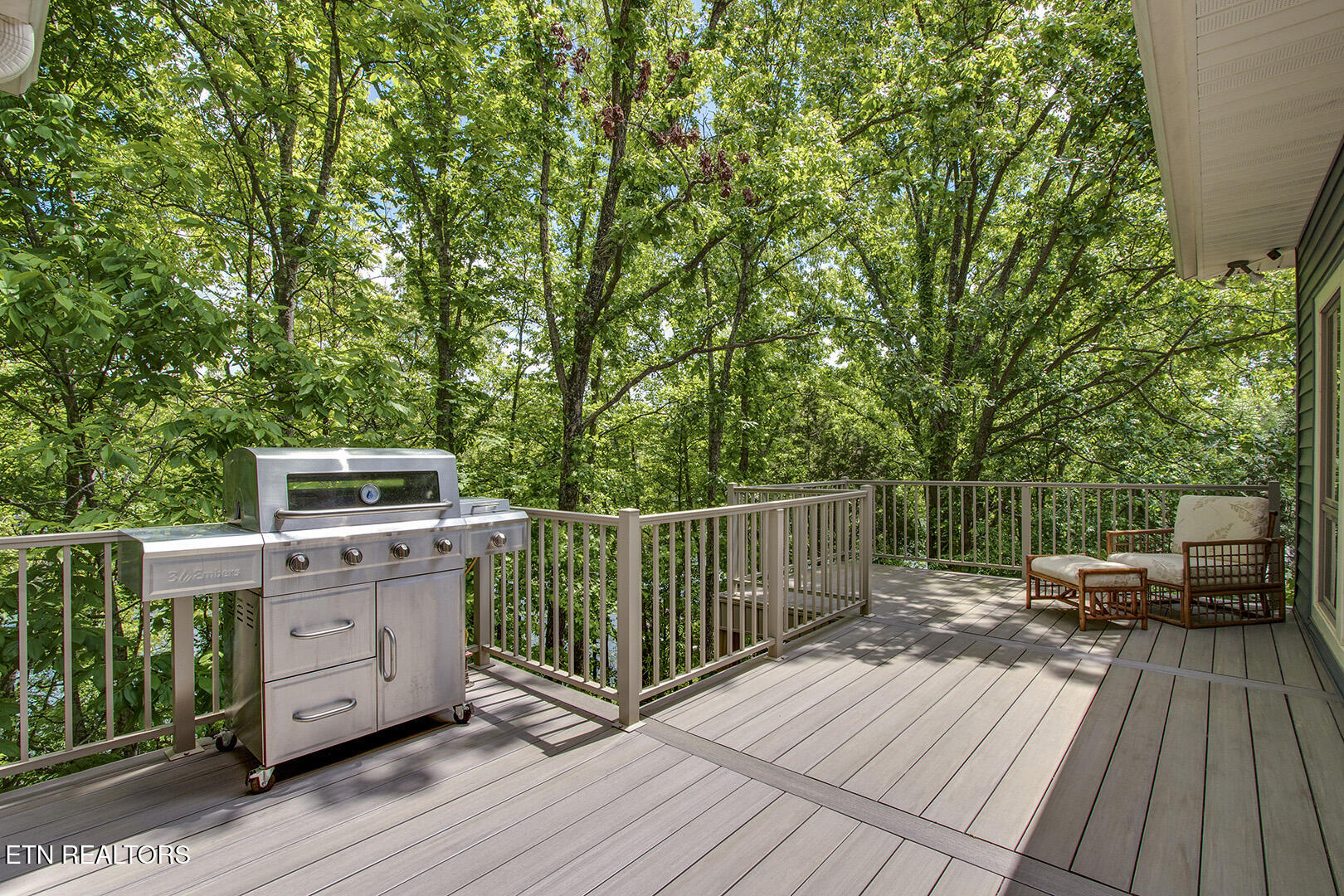 Loudon, Tennessee 37774, United States, 3 Bedrooms Bedrooms, ,3 BathroomsBathrooms,Residential,Active,130894