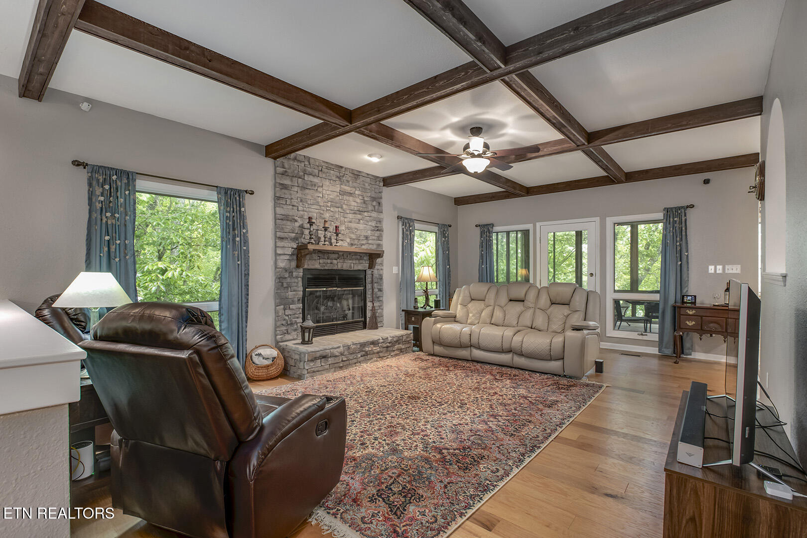 Loudon, Tennessee 37774, United States, 3 Bedrooms Bedrooms, ,3 BathroomsBathrooms,Residential,Active,130894