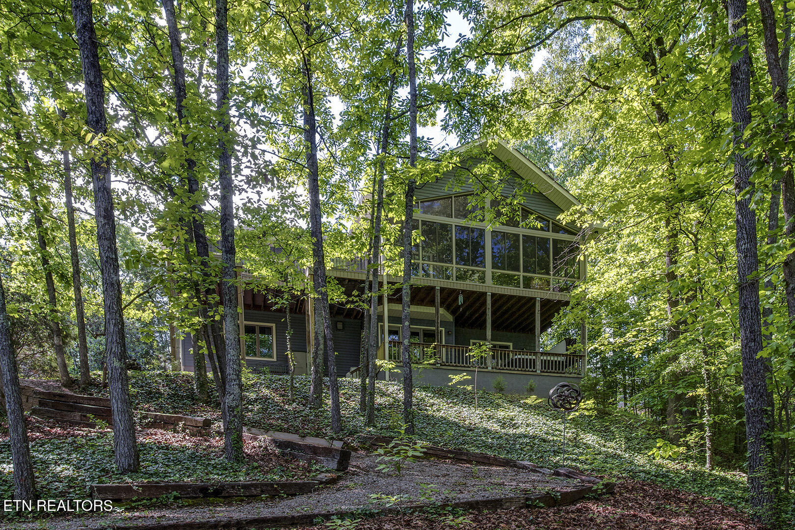 Loudon, Tennessee 37774, United States, 3 Bedrooms Bedrooms, ,3 BathroomsBathrooms,Residential,Active,130894