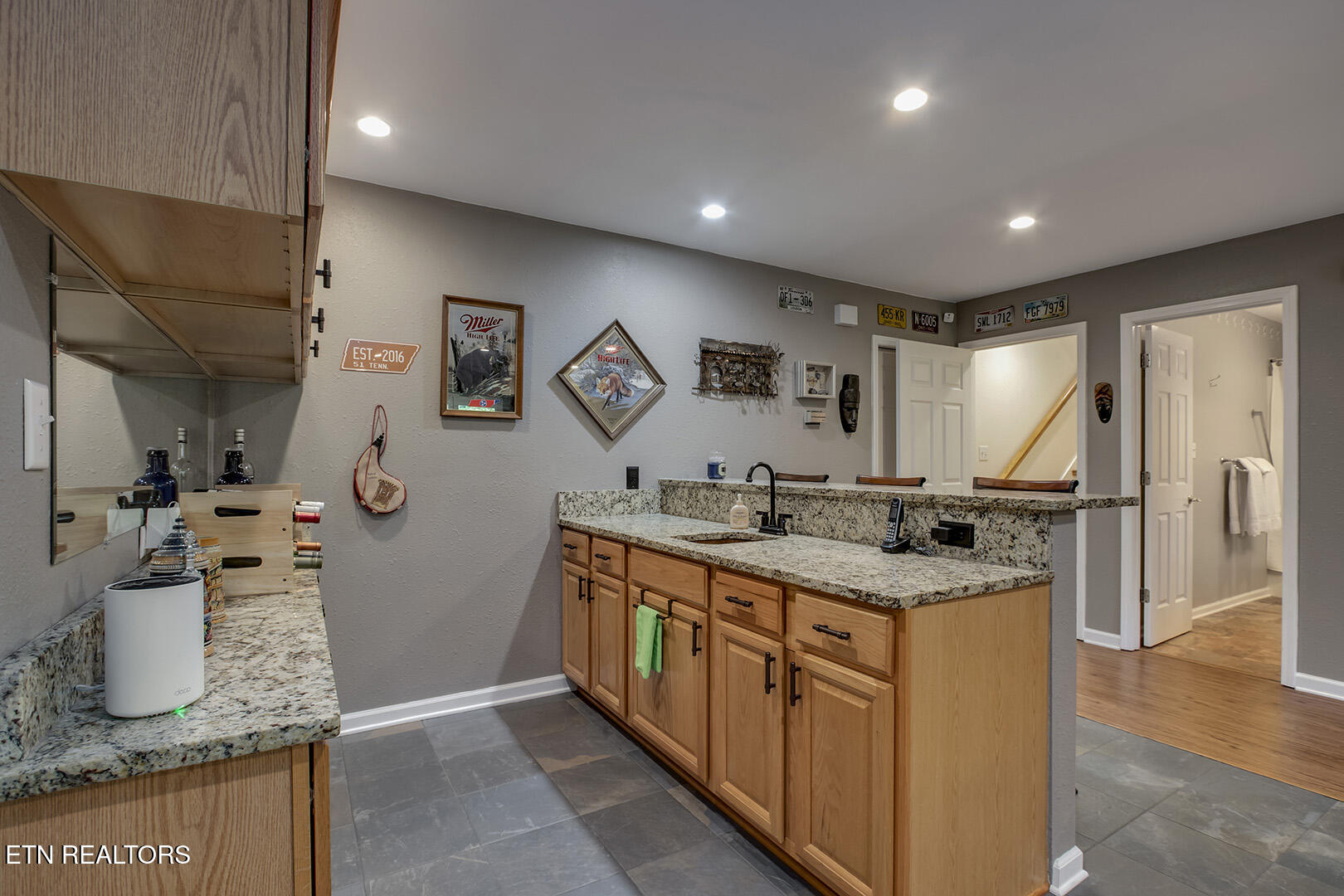 Loudon, Tennessee 37774, United States, 3 Bedrooms Bedrooms, ,3 BathroomsBathrooms,Residential,Active,130894