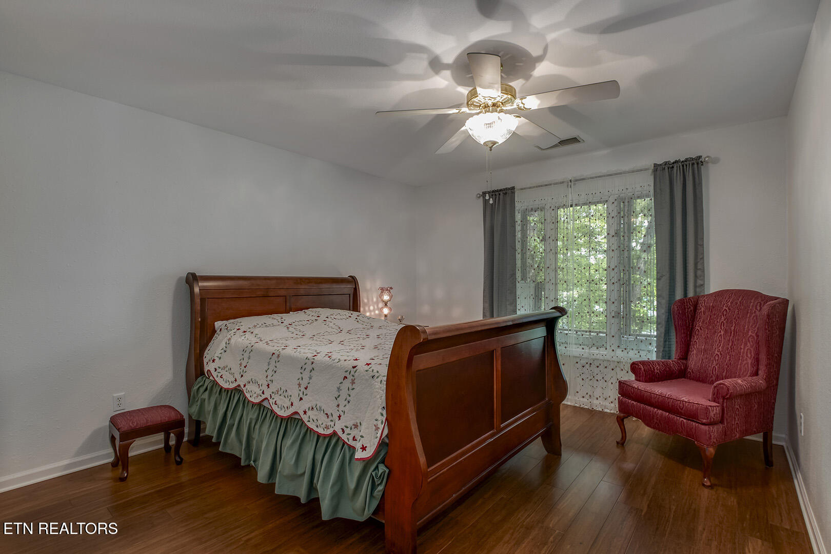 Loudon, Tennessee 37774, United States, 3 Bedrooms Bedrooms, ,3 BathroomsBathrooms,Residential,Active,130894