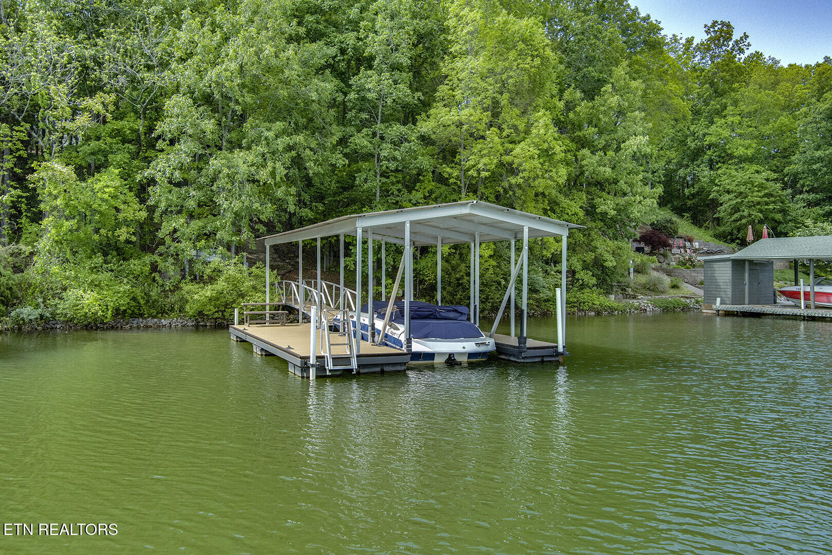 Loudon, Tennessee 37774, United States, 3 Bedrooms Bedrooms, ,3 BathroomsBathrooms,Residential,Active,130894