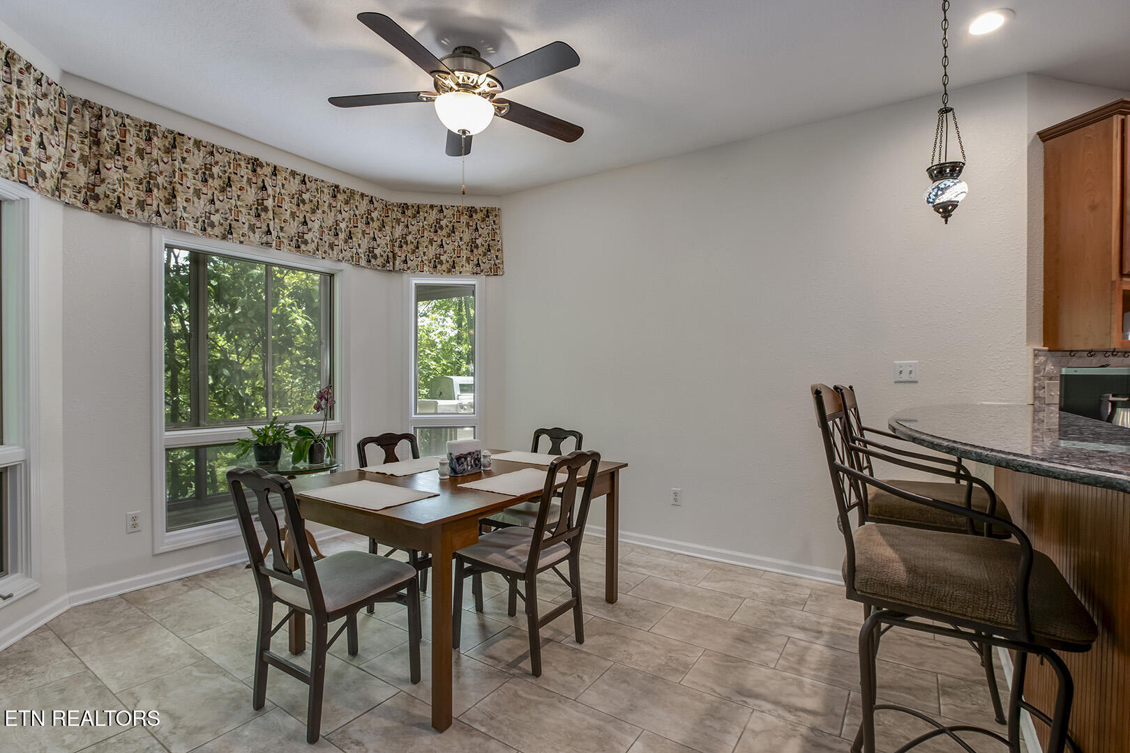 Loudon, Tennessee 37774, United States, 3 Bedrooms Bedrooms, ,3 BathroomsBathrooms,Residential,Active,130894