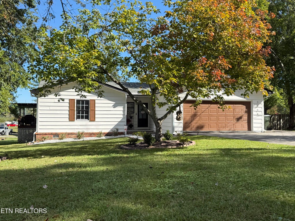 Photo of 1324 Beechview Drive, Sevierville, TN 37862 (MLS # 1357843)