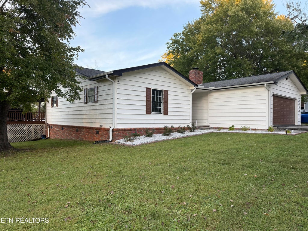 Photo of 1324 Beechview Drive, Sevierville, TN 37862 (MLS # 1357843)